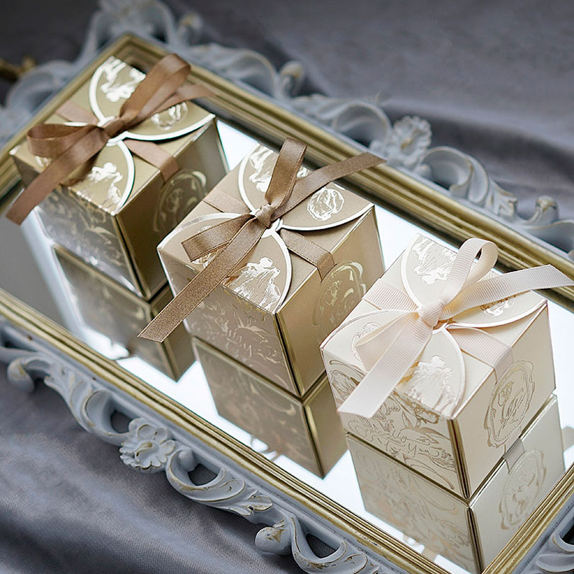 Ribbon Bow Gift - Kurdeleler ile kare kağıt hediye kutuları,
