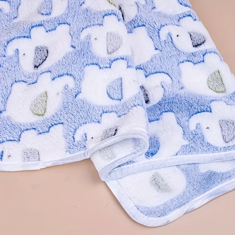 Yumuşak ve Rahat Karikatür Fil - Christmas Throw Blanket incelemesi ve fiyatı